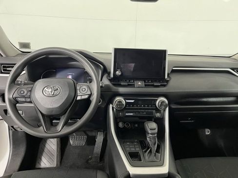 Used 2023 Toyota RAV4 XLE image 13