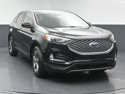 Used 2023 Ford Edge SEL w/ Convenience Package