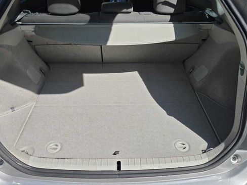Used 2013 Toyota Prius Two FWD image 33