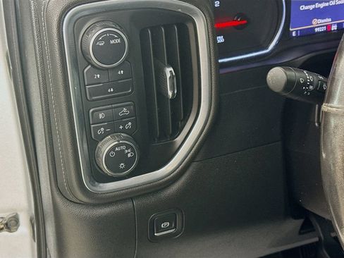 Used 2022 Chevrolet Silverado 2500 LT w/ Convenience Package AWD/4WD image 11