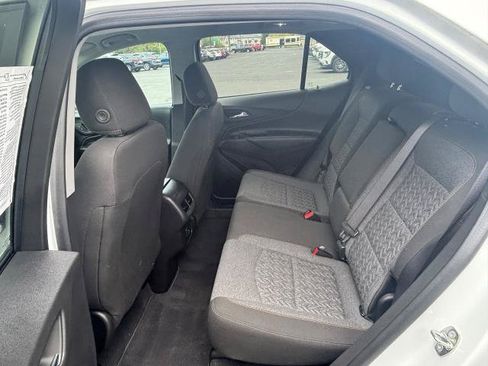 Used 2023 Chevrolet Equinox LT AWD/4WD image 8
