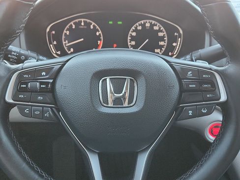 Used 2019 Honda Accord Touring image 24