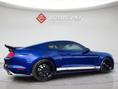 Used 2016 Ford Mustang Shelby GT350 w/ Technology Package RWD image 8