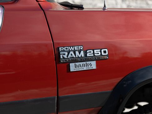 Used 1993 Dodge D/W Truck 250 image 12