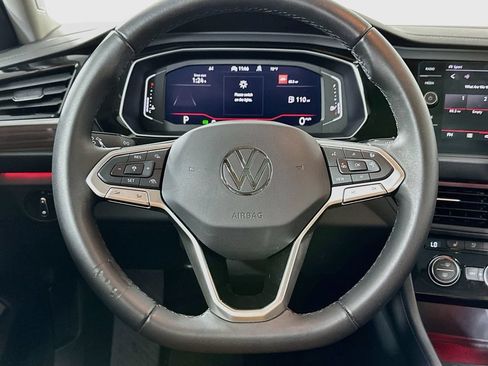 Used 2024 Volkswagen Jetta SEL FWD image 19