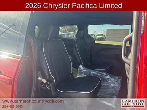New 2026 Chrysler Pacifica Limited image 19