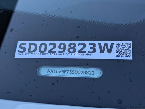 Used 2025 Audi Q7 3.0T Premium Plus w/ Premium Plus Package image 32