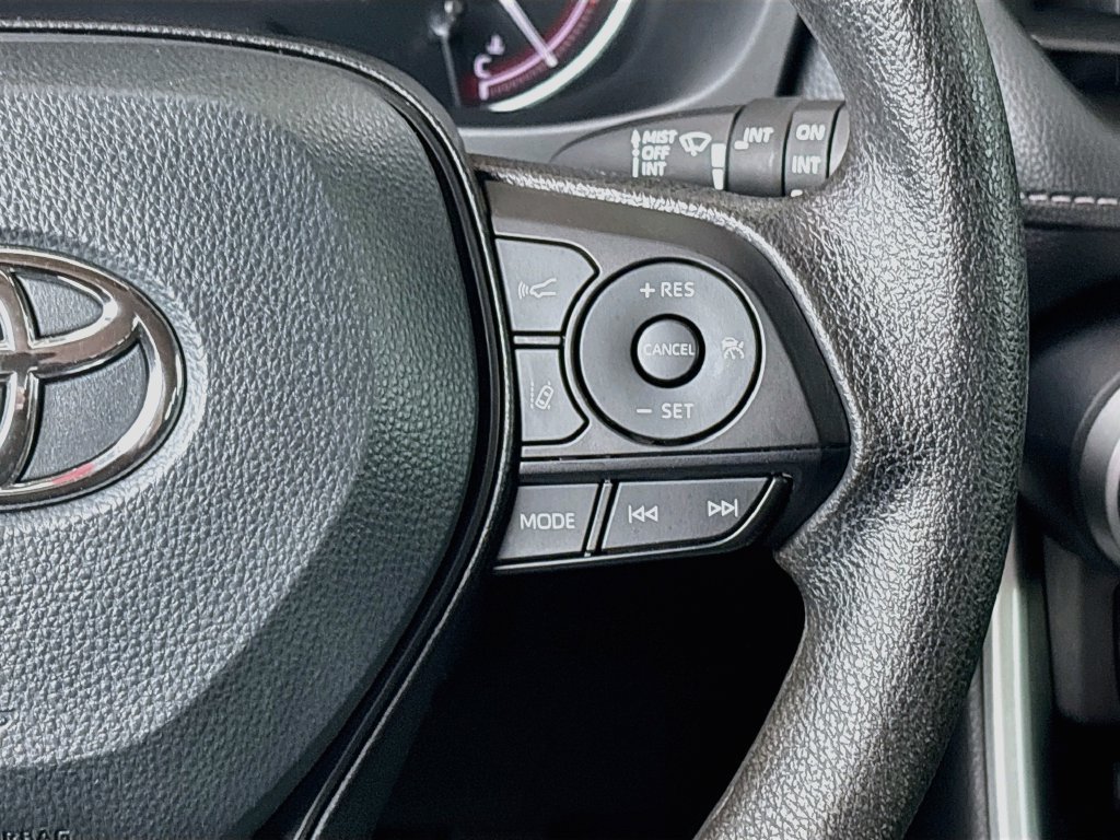 Certified 2025 Toyota RAV4 XLE FWD image 12