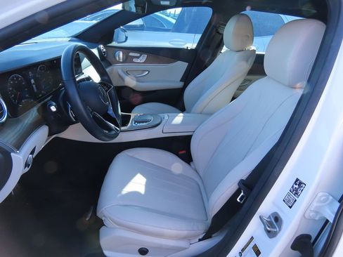 Used 2022 Mercedes-Benz E 450 4MATIC All-Terrain Wagon image 10