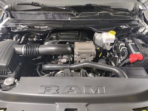 Used 2024 RAM 1500 Tradesman AWD/4WD image 17