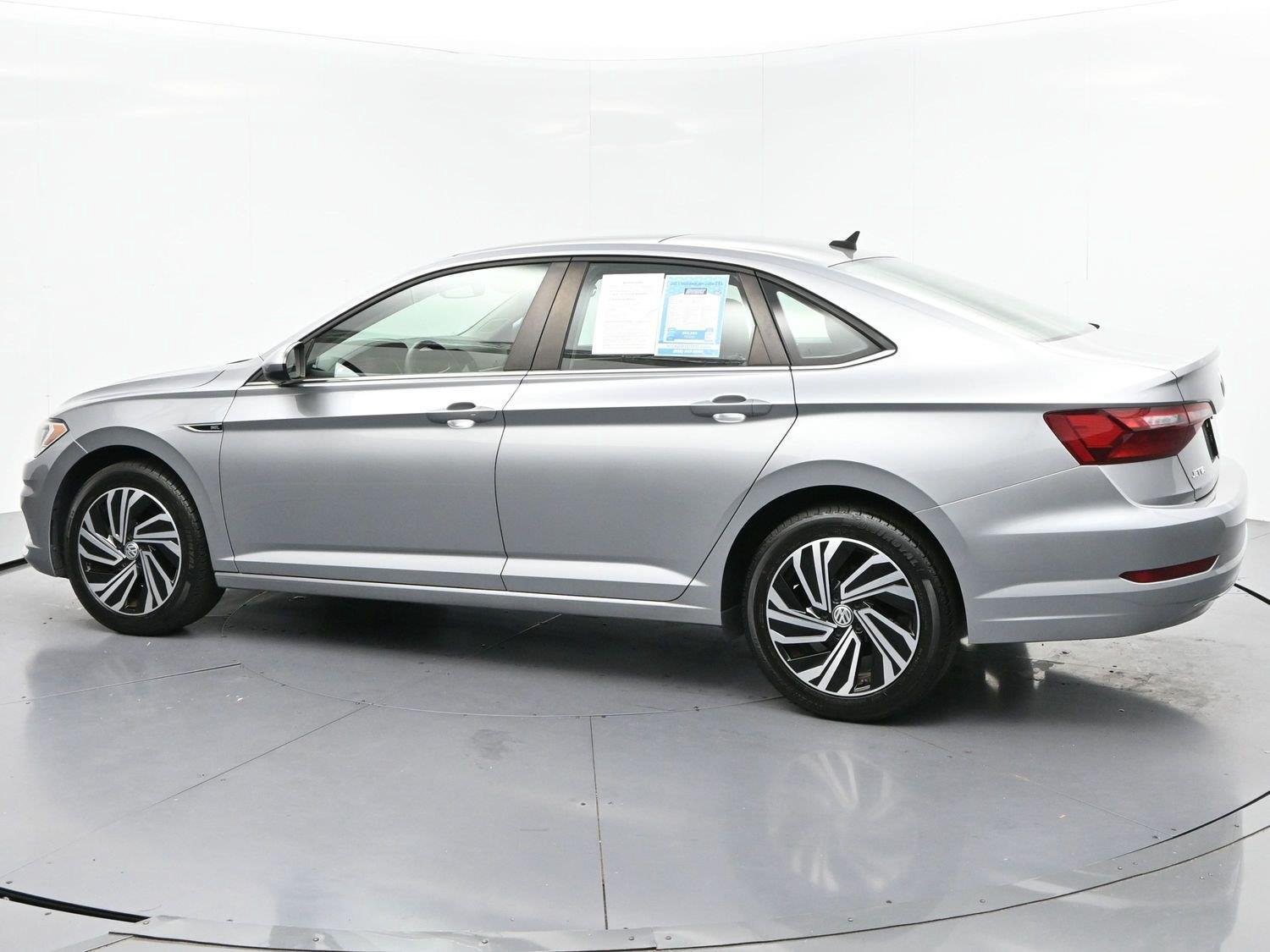 Used 2021 Volkswagen Jetta SEL FWD image 5