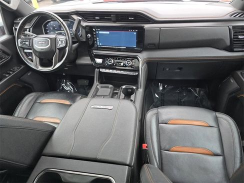 Used 2024 GMC Sierra 2500 AT4 w/ AT4 Premium Plus Package image 33