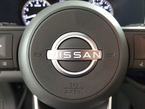 New 2025 Nissan Pathfinder SV image 23