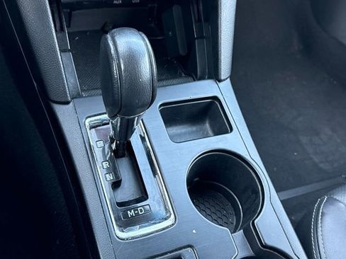 Used 2018 Subaru Outback 2.5i Limited image 23