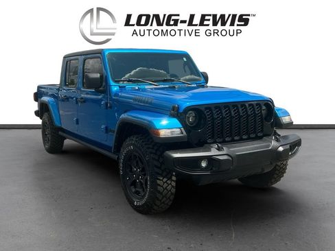 Used 2022 Jeep Gladiator Sport AWD/4WD image 10