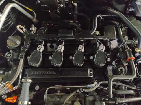 Used 2021 Honda Accord LX image 30