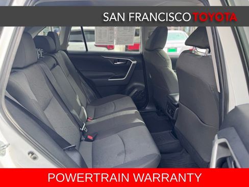 Used 2021 Toyota RAV4 XLE w/ Convenience Package image 8