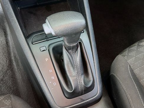 Used 2022 Kia Rio S image 19