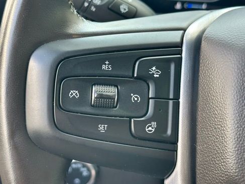 Used 2024 GMC Sierra 1500 SLE image 14