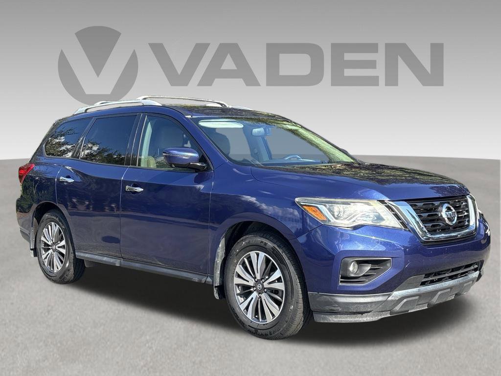 Used 2017 Nissan Pathfinder SL w/ SL Premium Package FWD image 3