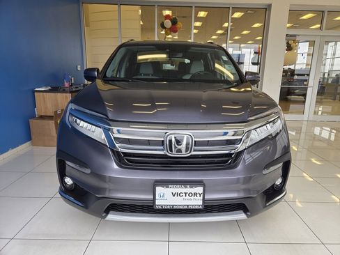 Certified 2022 Honda Pilot Touring image 2