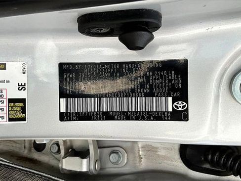 Used 2024 Toyota Corolla LE image 16