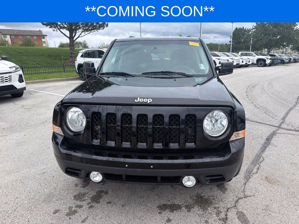 Used 2016 Jeep Patriot Sport w/ Power Value Group FWD image 2