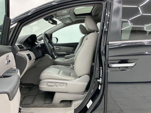 Used 2016 Honda Odyssey EX-L image 14