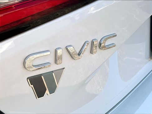 Used 2024 Honda Civic EX-L image 24