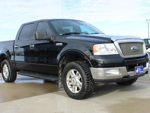 Used 2004 Ford F150 Lariat image 3