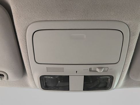 Used 2010 Subaru Forester 2.5X AWD/4WD image 18