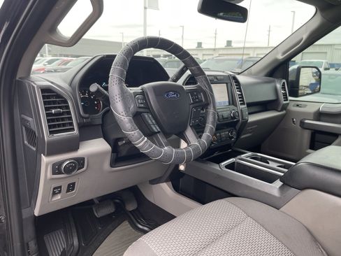 Used 2020 Ford F150 XLT w/ Equipment Group 302A Luxury RWD image 13