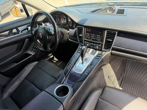 Used 2013 Porsche Panamera S RWD image 12