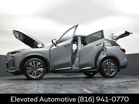 Certified 2026 INFINITI QX60 Luxe w/ Cargo Package AWD/4WD image 41