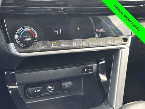 Used 2021 Kia Seltos EX image 18