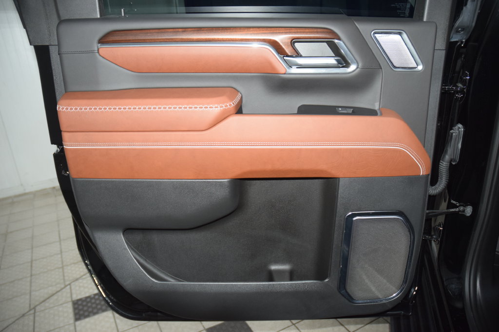Used 2024 GMC Sierra 2500 Denali Ultimate AWD/4WD image 60
