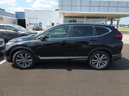 Used 2020 Honda CR-V Touring image 2