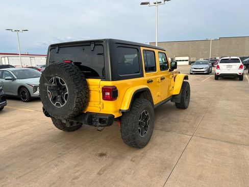 Used 2019 Jeep Wrangler Unlimited Rubicon AWD/4WD image 3