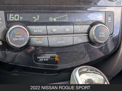 Used 2022 Nissan Rogue Sport SV FWD image 22