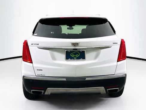 Used 2018 Cadillac XT5 Platinum w/ Driver Assist Package AWD/4WD image 8