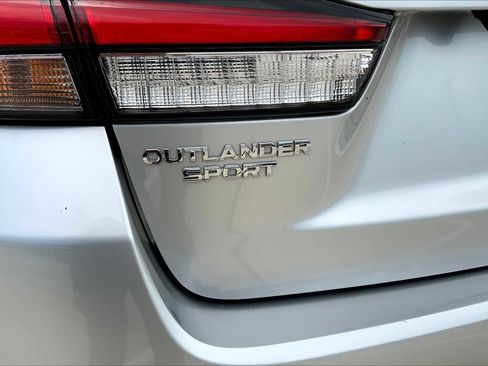 Used 2024 Mitsubishi Outlander Sport SE image 29