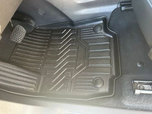 Used 2023 Chevrolet Equinox RS AWD/4WD image 26