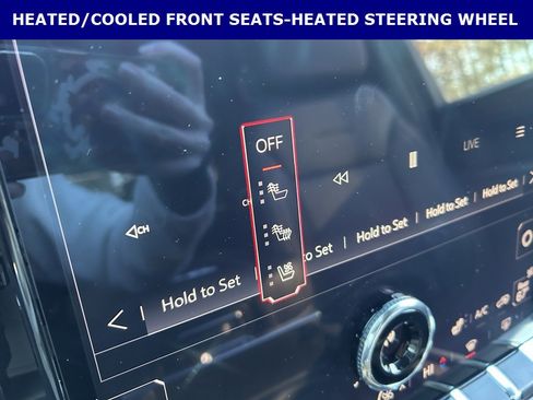 Certified 2025 GMC Yukon Denali image 5