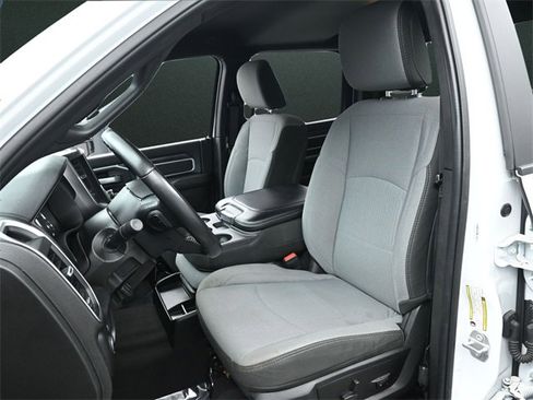 Used 2024 RAM 2500 Big Horn image 12