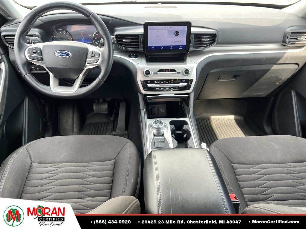Used 2020 Ford Explorer XLT w/ Comfort Package AWD/4WD image 14