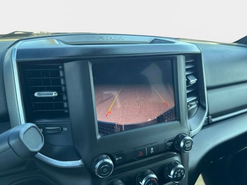 Used 2024 RAM 2500 Big Horn image 25