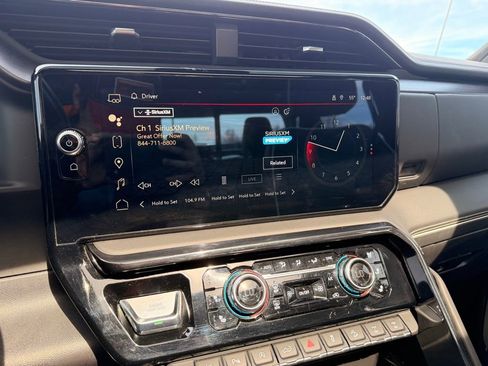 Used 2024 GMC Sierra 1500 AT4X w/ AT4X AEV Edition image 19