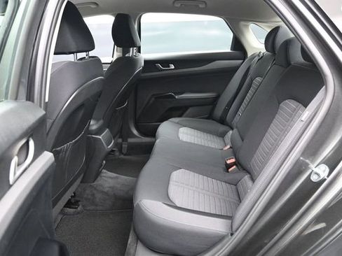 Used 2025 Kia K5 LXS FWD image 28