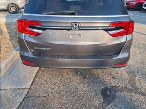 Used 2023 Honda Odyssey EX-L image 5
