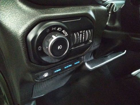 Used 2022 Jeep Wrangler Unlimited Sahara 4xe w/ Cold Weather Group image 27